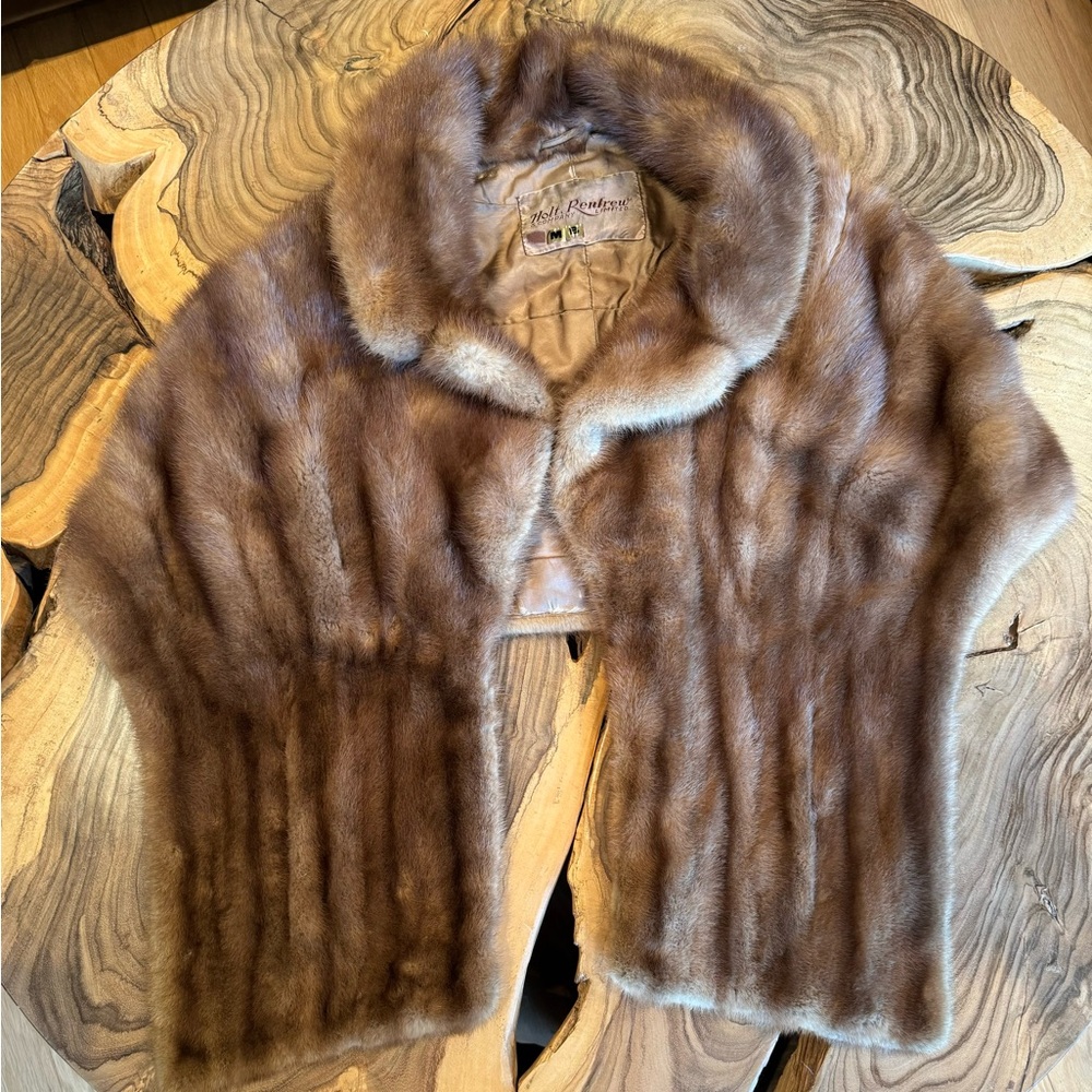VINTAGE Holt Renfrew Fur Stole
